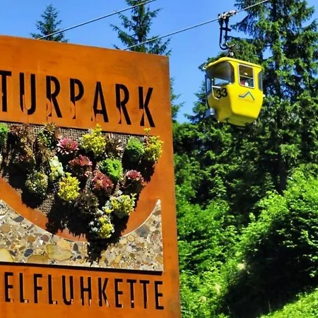 Schneerosenbluete, Oberstaufen/steibis Appartement *